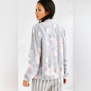 OBEY Maven Floral Bomber Lightweight Jacket - size  S